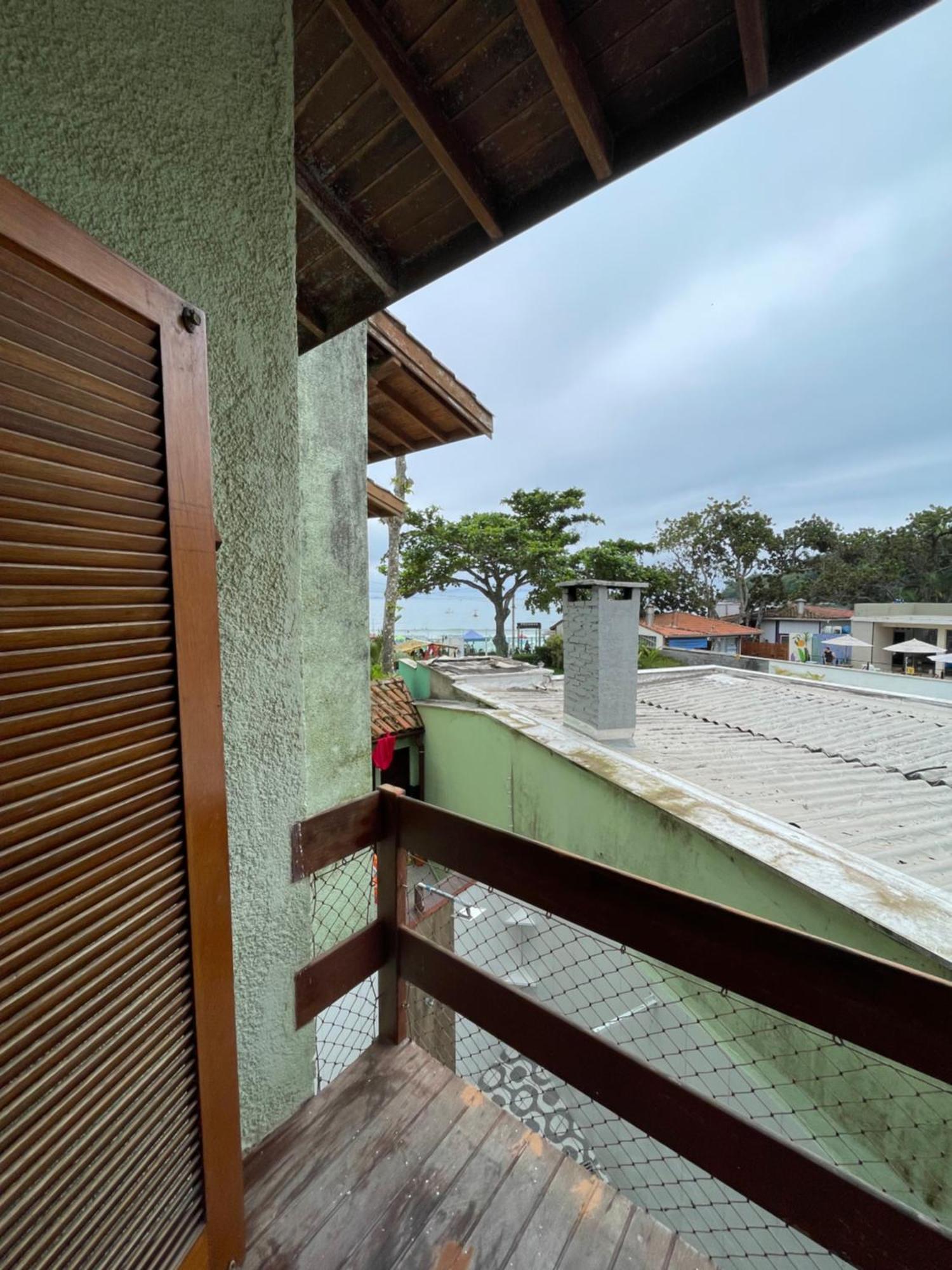 Pe Na Areia Na Praia Das Toninhas - Villagio 24 Porto Feliz 乌巴图巴 外观 照片